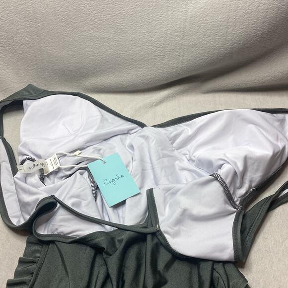 Cupshe Olive Green 1 piece swim suit size large - Picture 5 of 7